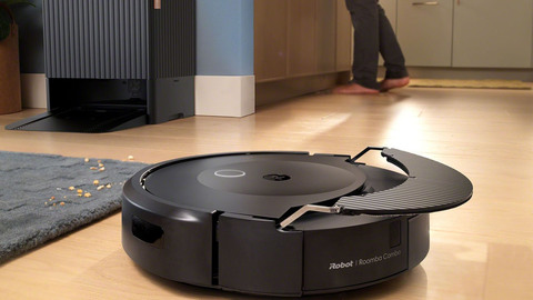 Roomba Combo 10 Max robot + AutoWash dock