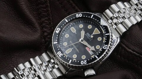 These Premium Bracelets Offer New Life to Your Old Seiko Diver