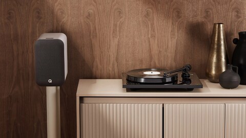 A Prominent Name in Hi-Fi Launches Its First Turntable in 20 Years