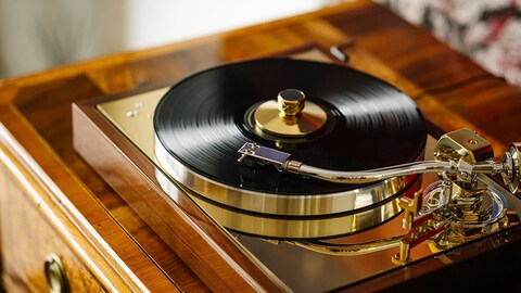 This Popular Hi-Fi Maker Just Gave Its Classic Turntable an Audiophile Makeover