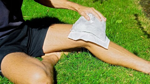 Why Icing Post Workout Isn’t the Smart Move You Think It Is