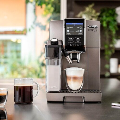 Save $400 on the De'Longhi Dinamica Plus Fully Automatic Espresso Machine