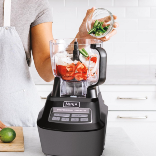 Save 40% on the Ninja Blender and Food Processor