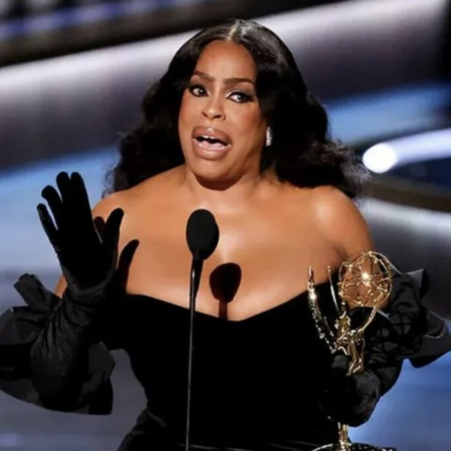 Watch Niecy Nash-Betts' powerful Emmys acceptance speech