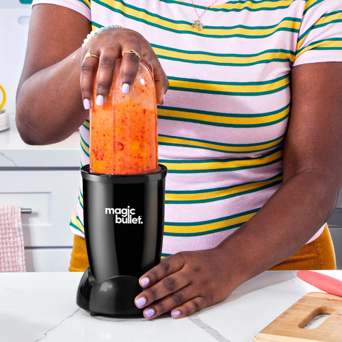 Get the Magic Bullet 7-Piece Personal Blender for just $15