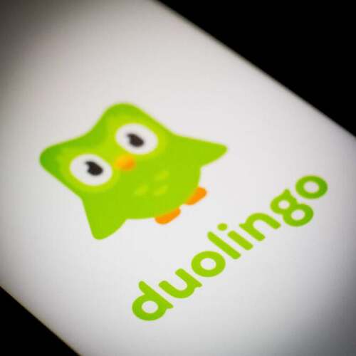 Duolingo turns to AI to generate content, cuts 10 percent of its contractors