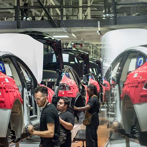 Tesla reportedly raising US factory workers' pay as union looms