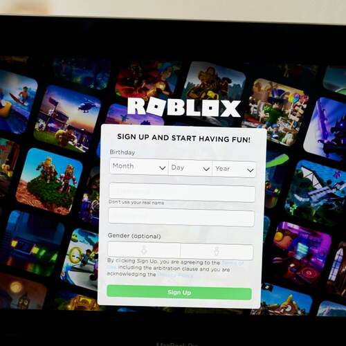Parents are suing Roblox for exposing children to inappropriate content. What you need to know.
