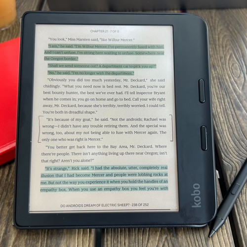 Kobo's first crack at a color e-reader should have Amazon worried