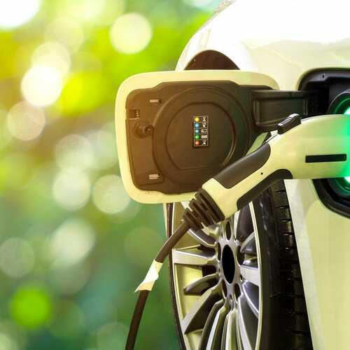 Why Leasing an Electric Vehicle Still Probably Isn't Worth It