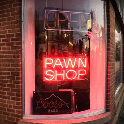 Why a Pawn Shop Is Better Than a Payday Loan in an Emergency