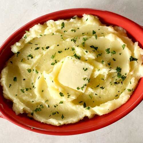 Make Super Smooth Mashed Potatoes With a Fine Mesh Strainer