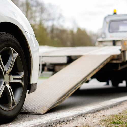 Where to Get Roadside Assistance Coverage (and Why You Need It)