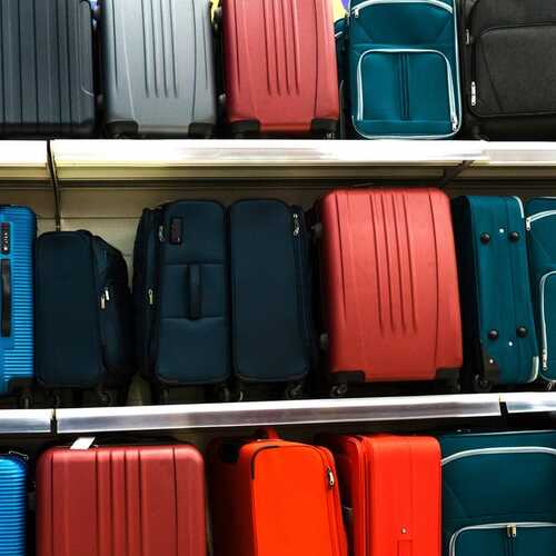 The Pros and Cons of Hard-Shell Vs. Soft-Sided Luggage