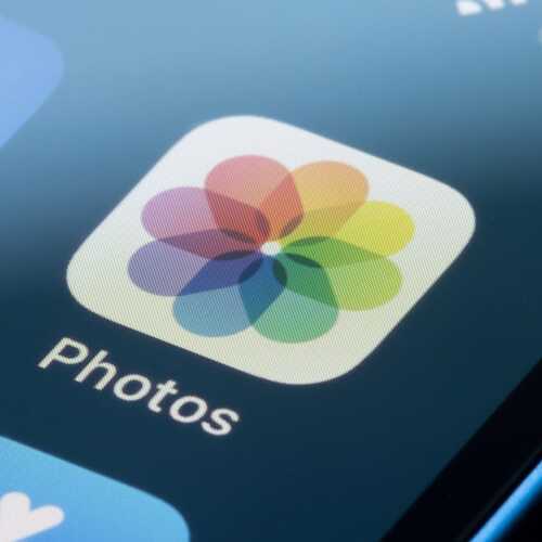 How to Block Someone From Appearing in Your iPhone Photo ‘Memories’