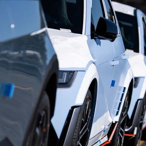 Hyundai To Launch 560-Mile Range 'EREV' in 2026, Affordable Battery by 2030