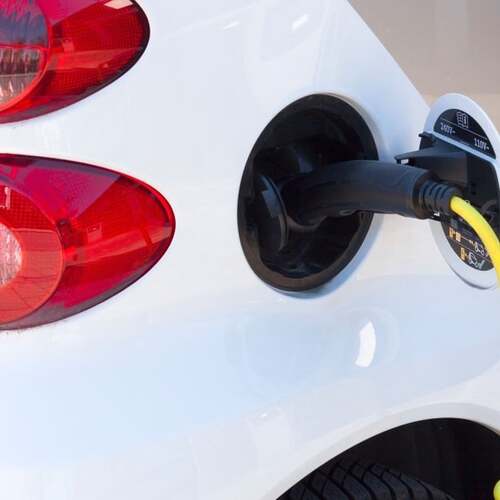 Rate Your Electric Vehicles, Plug-in Hybrids, and Standard Hybrid Cars to WIN