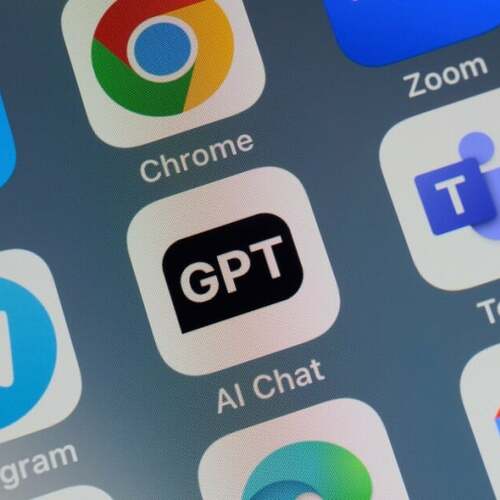 AI on the Go: How to Use ChatGPT From Your Mobile Device