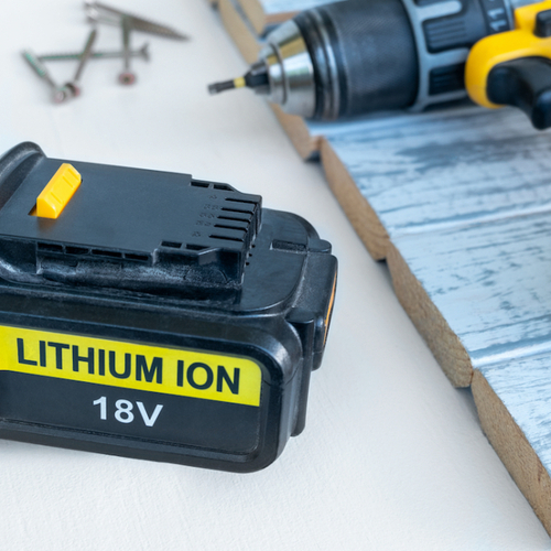 How to Keep Your Tool Batteries From Dying in Cold Weather