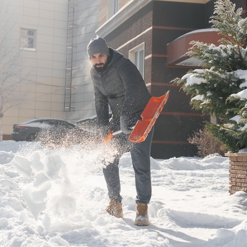 Why Using Your Wet Vac to Clear Snow Is a Bad Idea