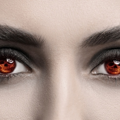 These Halloween Contacts Can Cause Eye Infections