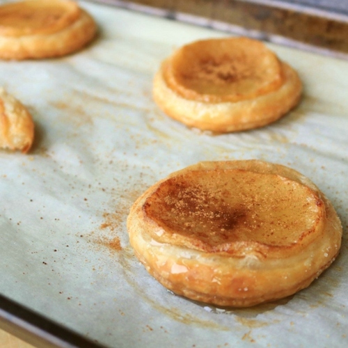 These Honey Apple Puffs Are an Easy and Festive Snack