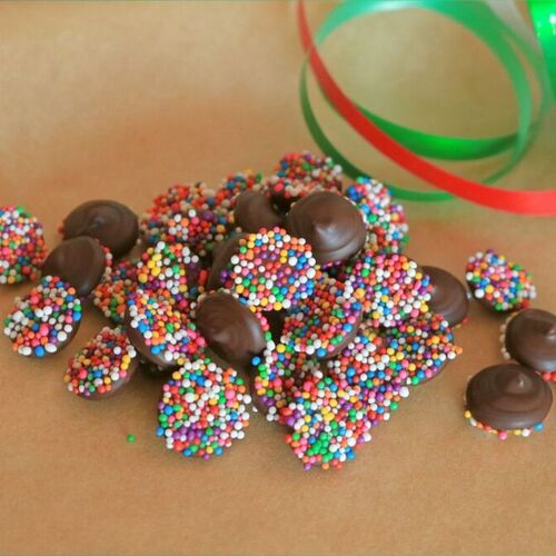 These Cute Christmas Candies Are Easy Enough to Make at Home