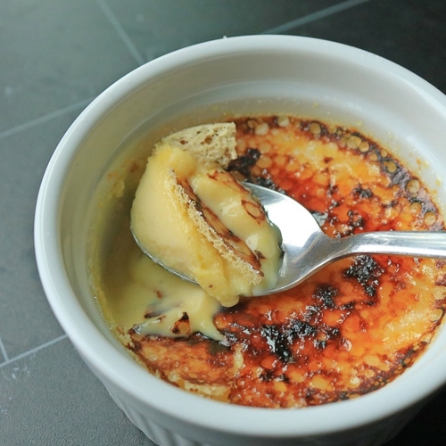 Fool Your Friends With This Three-ingredient Cheaterâ€™s Crème Brûlée