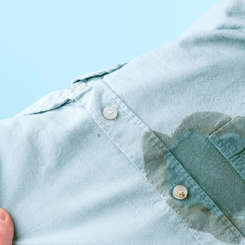 The Best Ways to Remove Set-in Grease and Oil Stains From Your Clothes