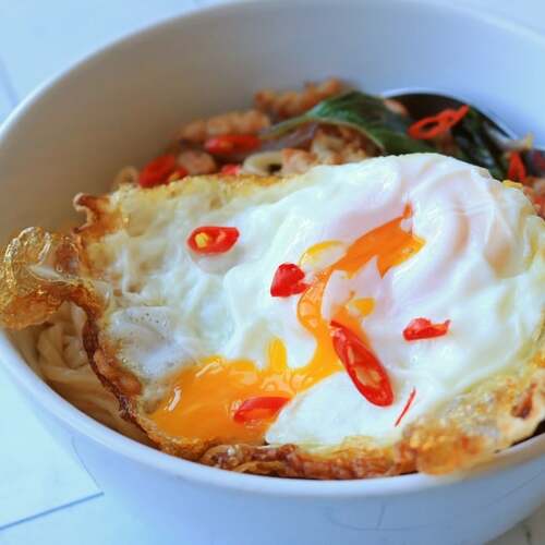 Khai Dao Is the Sexy Bad Boy of Fried Eggs