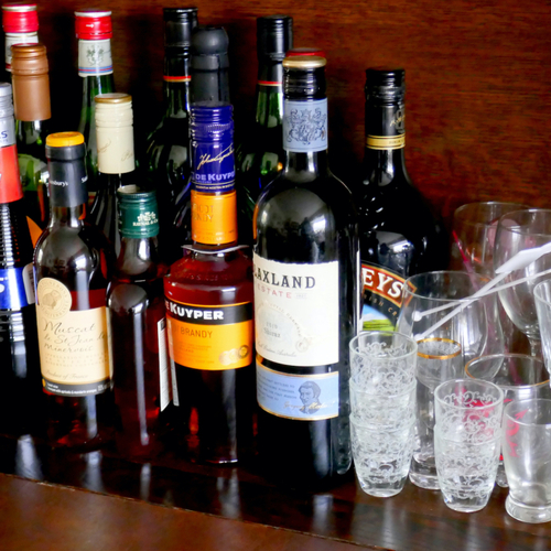 Everything You Need for a Basic Home Bar