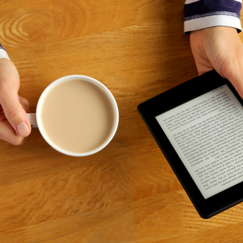 How to Choose Between a Nook and a Kindle E-reader