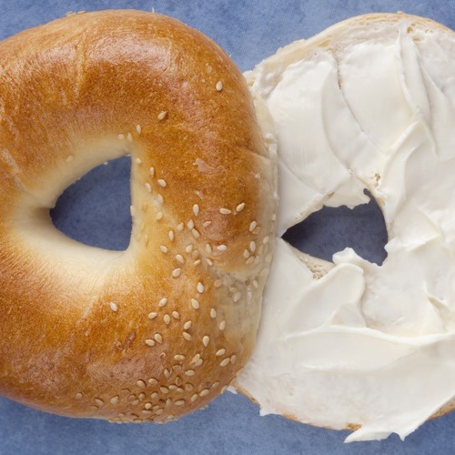 The Best (and Safest) Way to Slice a Bagel