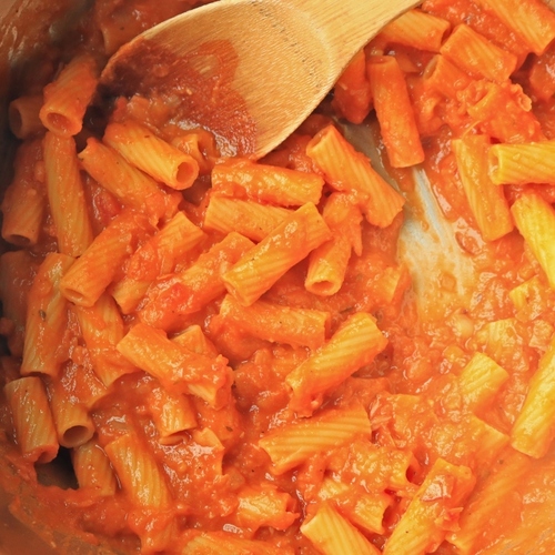 Ditch the Heavy Cream and Make This Dairy-Free Vodka Sauce