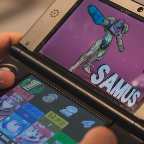 You Can Finally Play 3DS Games on Your iPhone With This App