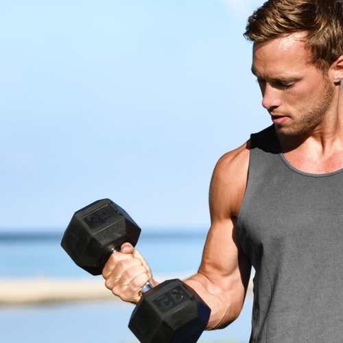 Here's How Many Reps You Should Do, Depending on Your Fitness Goals