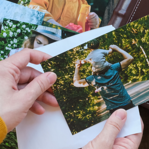 The Best Ways to Digitize Your Old Photo Collection