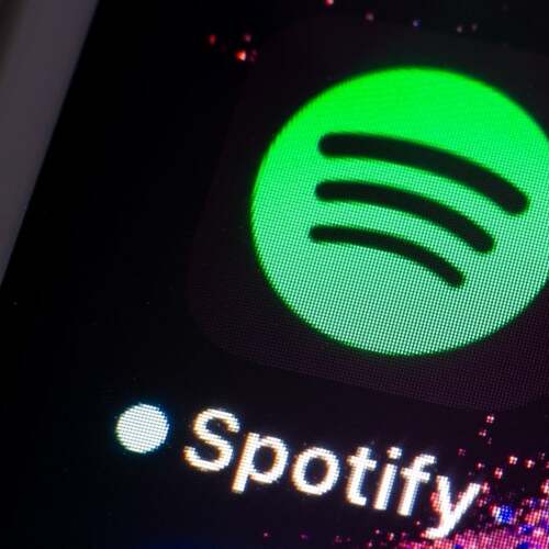 You Can Get a Free Month of Audiobooks on Spotify Right Now