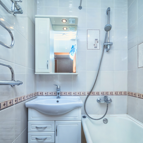 Five Ways to Give Your Tiny Bathroom More Space