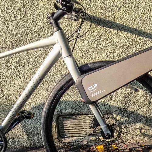 This Clip-On Motor Can Turn Almost Any Bike Into an E-Bike