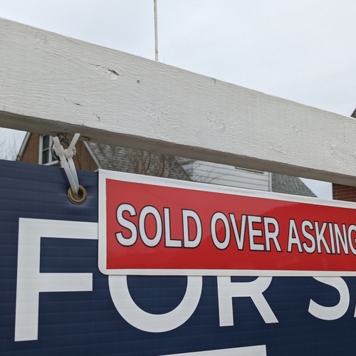 Five Signs That a Great Offer on Your House Is a Scam