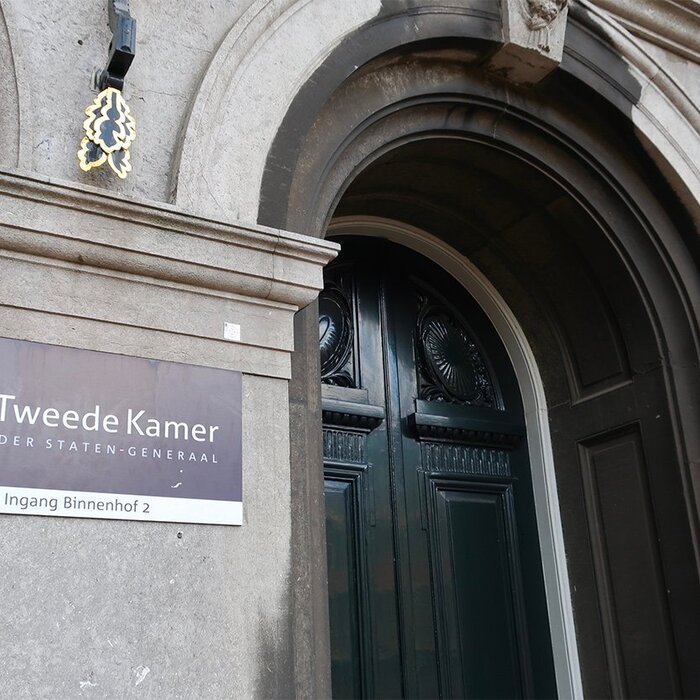 Tweede Kamer kritisch op hersteloperatie Belastingdienst